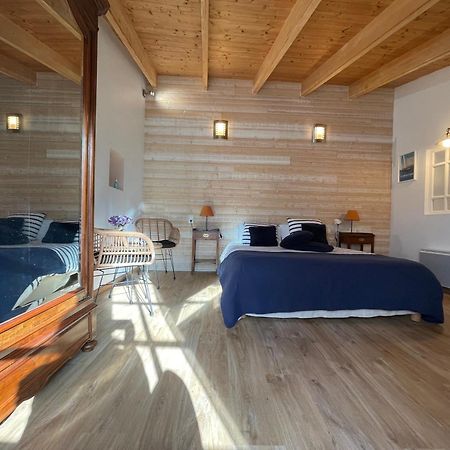 Logis Saint Leonard Bed & Breakfast Dompierre-sur-Mer Bagian luar foto