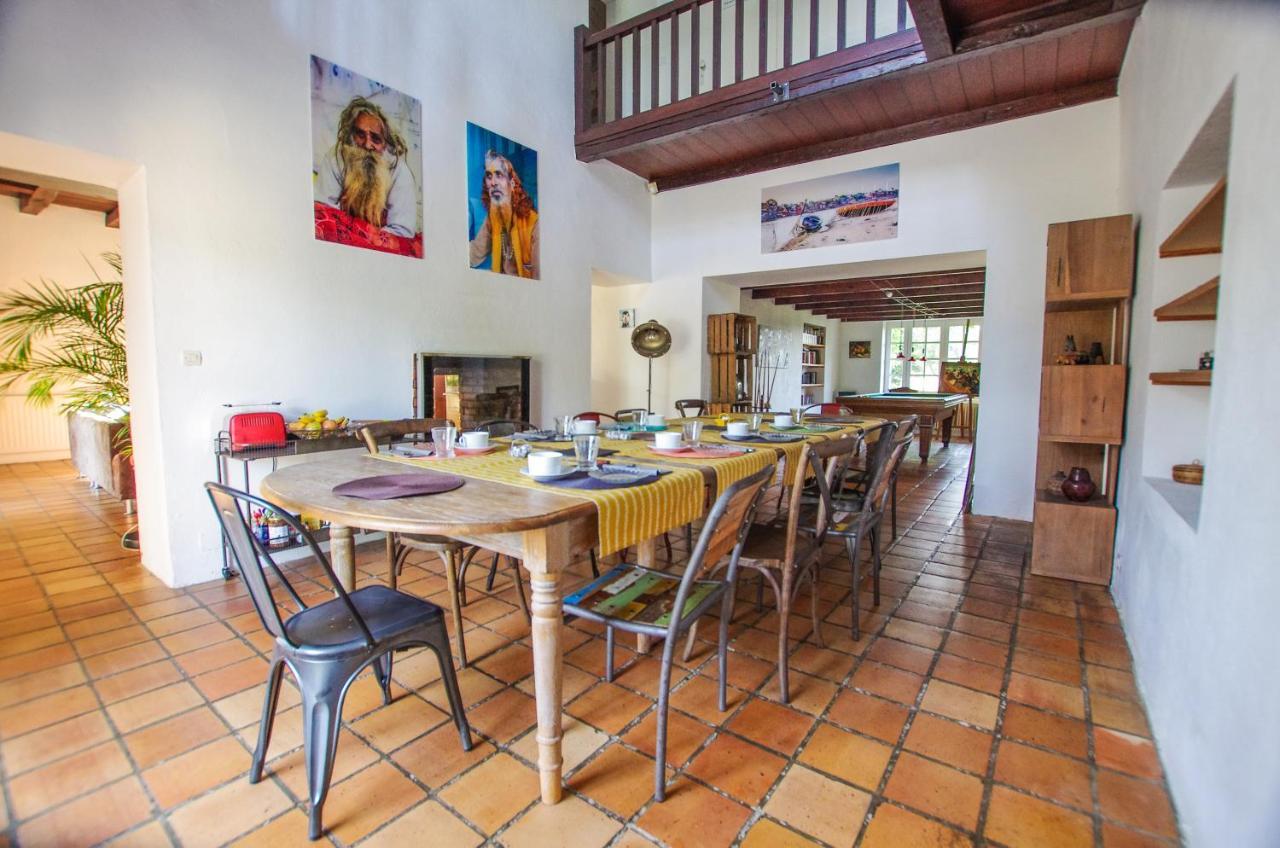 Logis Saint Leonard Bed & Breakfast Dompierre-sur-Mer Bagian luar foto