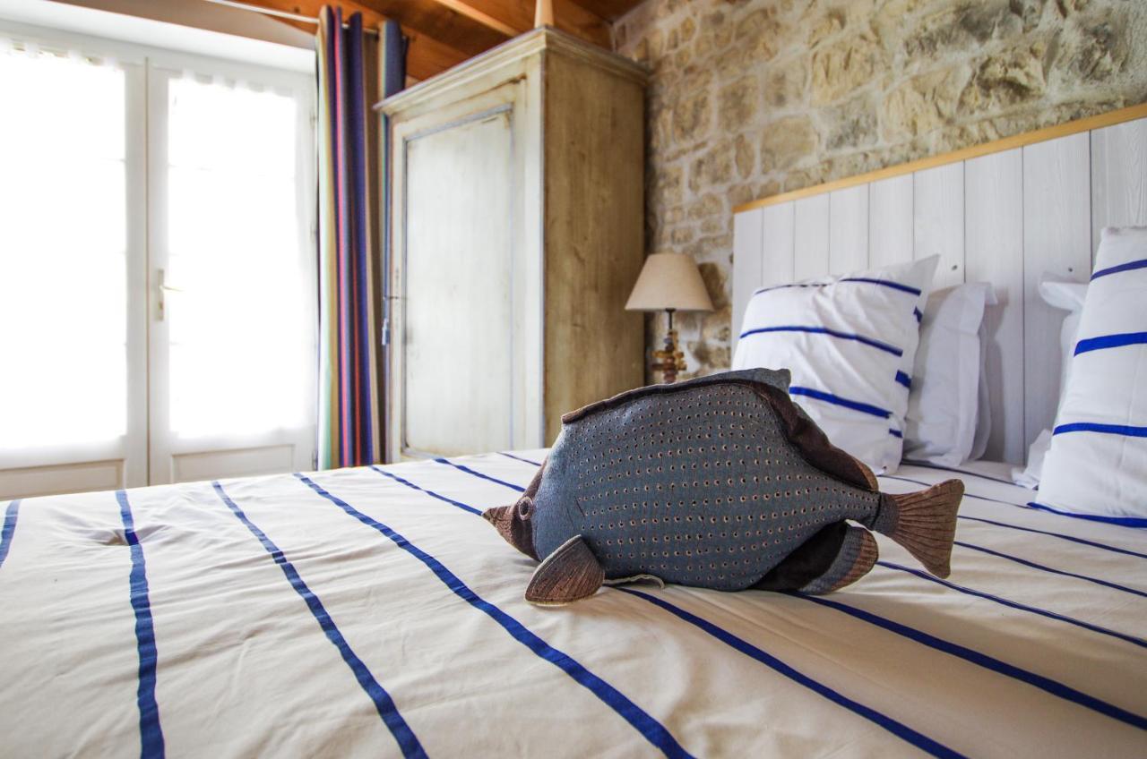 Logis Saint Leonard Bed & Breakfast Dompierre-sur-Mer Bagian luar foto