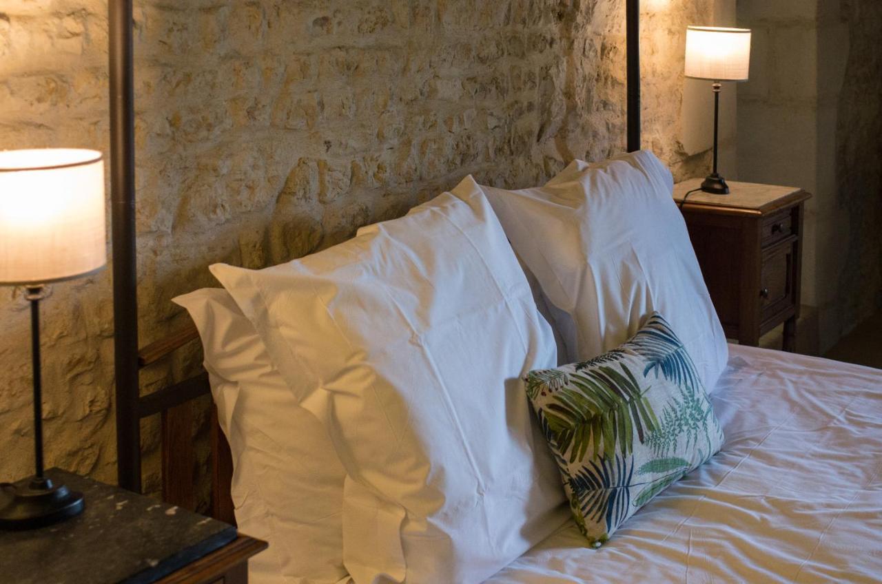 Logis Saint Leonard Bed & Breakfast Dompierre-sur-Mer Bagian luar foto