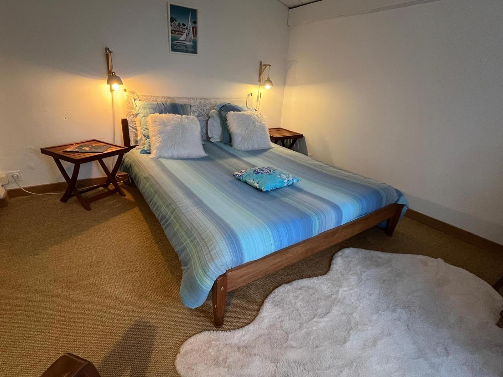 Logis Saint Leonard Bed & Breakfast Dompierre-sur-Mer Bagian luar foto