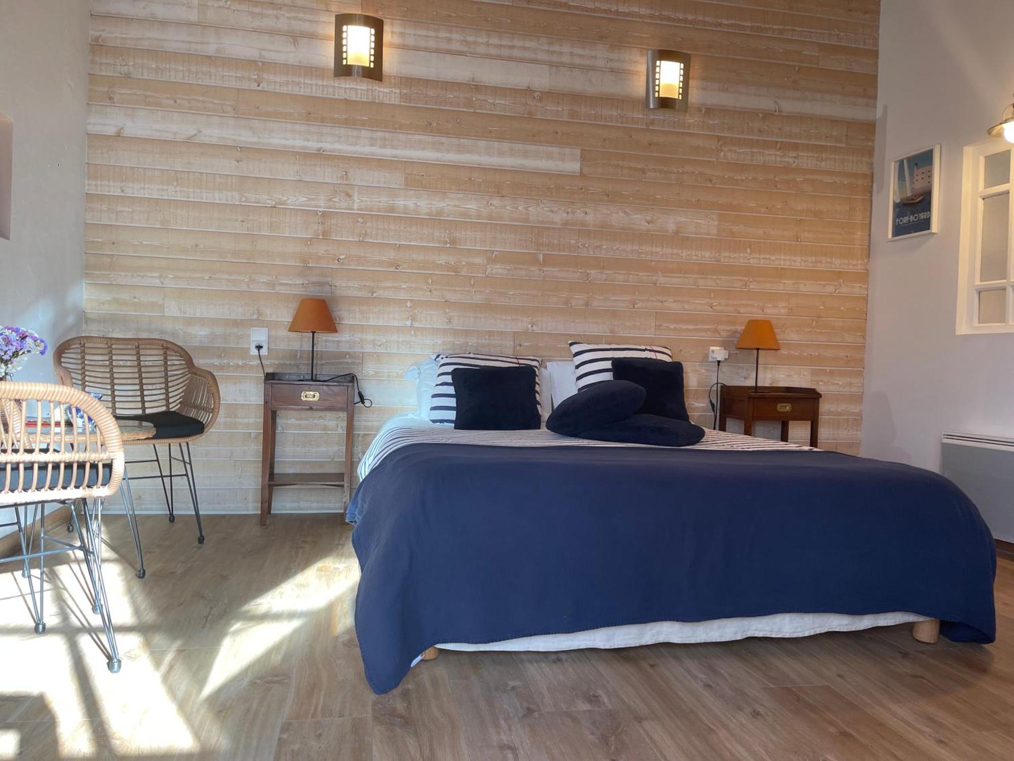 Logis Saint Leonard Bed & Breakfast Dompierre-sur-Mer Bagian luar foto
