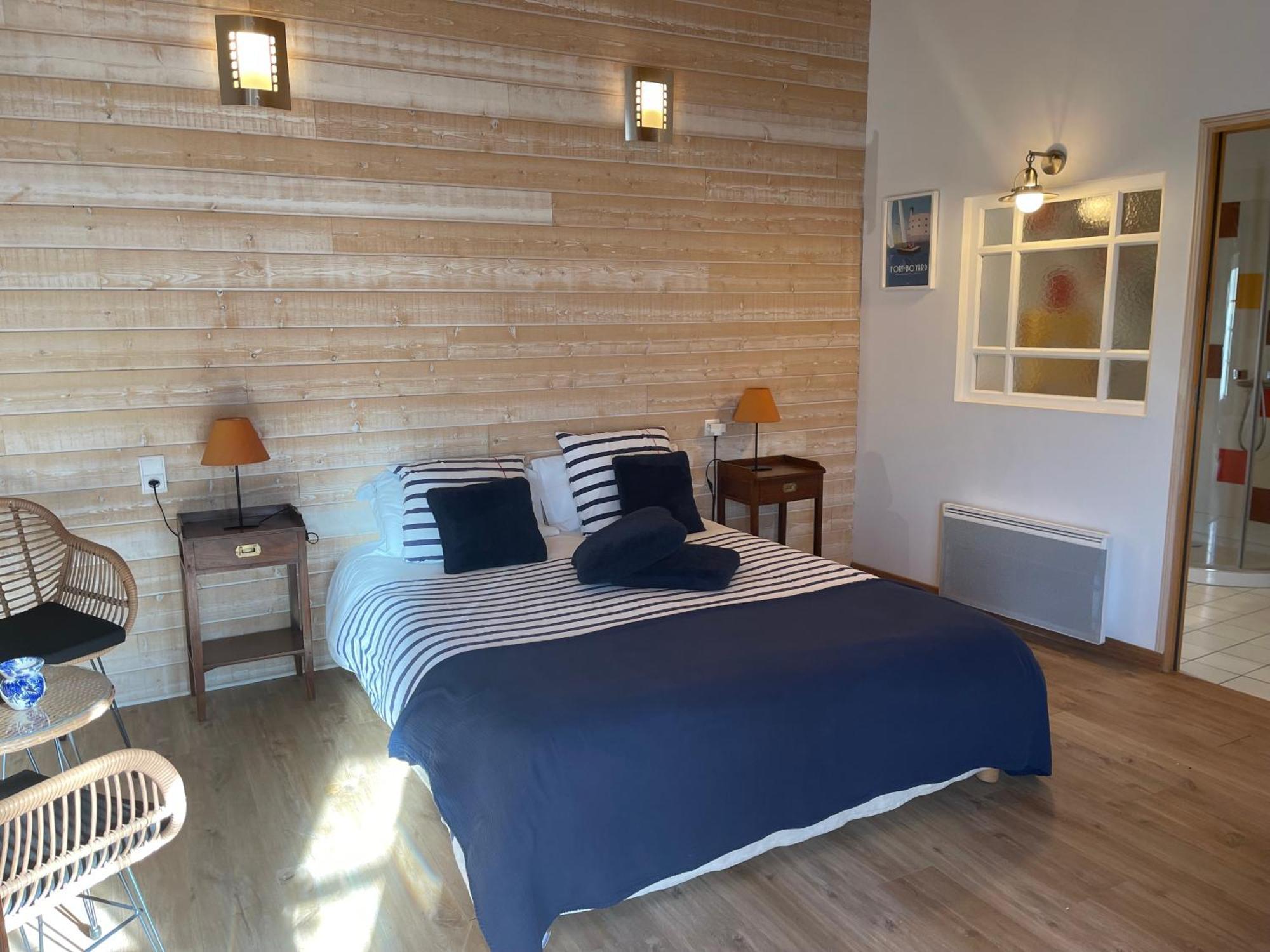 Logis Saint Leonard Bed & Breakfast Dompierre-sur-Mer Bagian luar foto